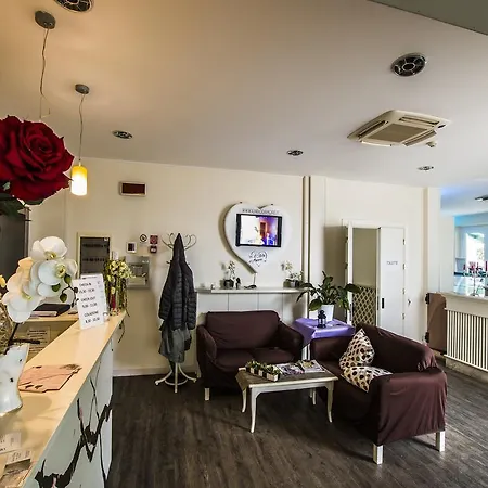 Butterfly Hotel Torre del Lago Puccini
